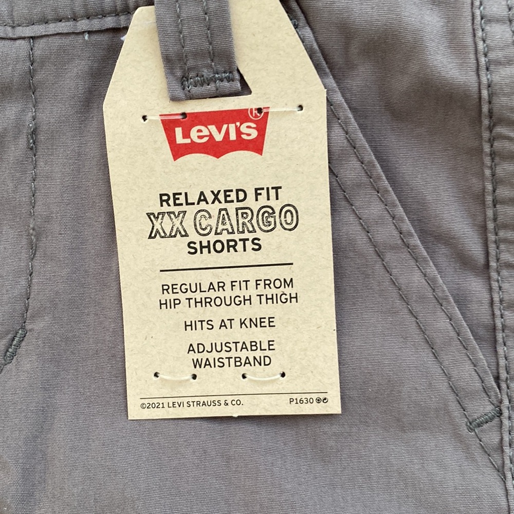 NWT Levi’s relaxed fit xx cargo shorts size 2 Toddler - Picture 4 of 9
